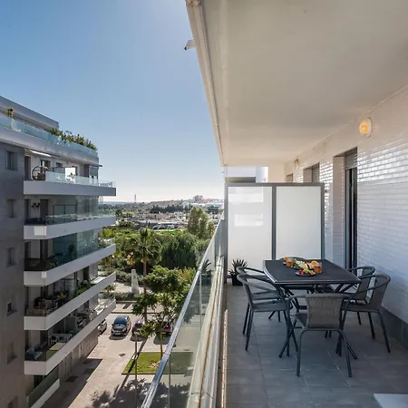 Newly Built 3 Bdrm Modern W Gym, Pool, & Views Marbella